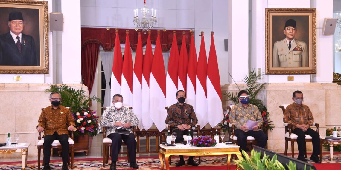 Presiden Minta Tingkatkan Nilai Tambah Sektor Pertanian dengan Ekspor dan Penyempurnaan Skema Penyaluran KUR