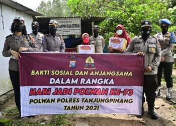 Sempena HUT Polwan ke 73, Polres Tanjungpinang Giat Baksos