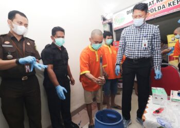 Ditresnarkoba Polda Kepri Musnahkan Narkotika Jenis Sabu dan Putaw