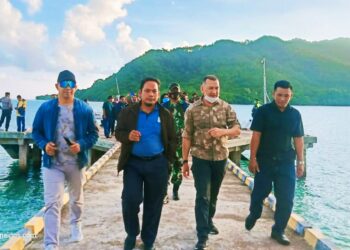 Tiba di Pulau Laut, Wabup Natuna Rodhial Huda dan Asdep Wiltas Langsung Tinjau Pulau Sekatung