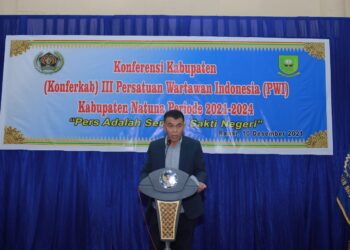 Buka Konferkab PWI, Bupati Natuna Persilakan Media dan Masyarakat Mengritik, Tetapi Yang Membangun