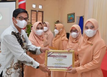 Sekda Natuna Boy Wijanarko Harapkan DWP Natuna Terus Tumbuhkan Rasa Keperdulian