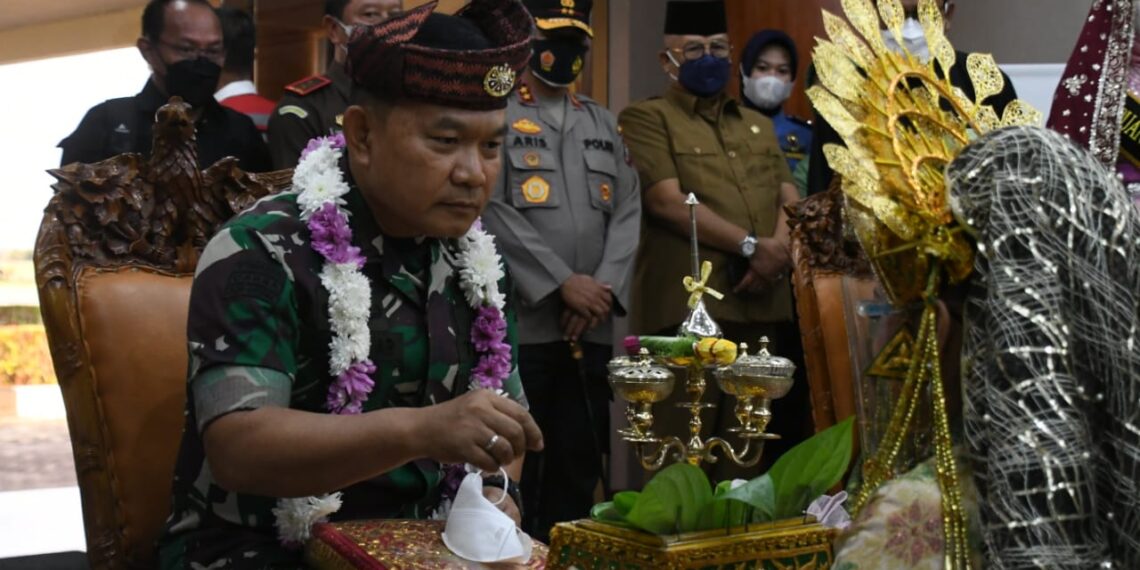 Perdana KSAD Jenderal TNI Dudung Berkunjung Ke Kepri
