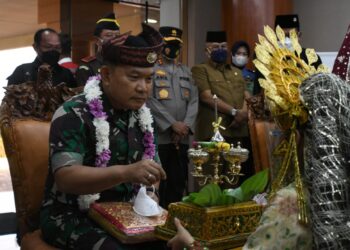 Perdana KSAD Jenderal TNI Dudung Berkunjung Ke Kepri