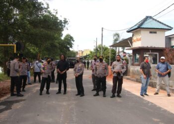 Kapolresta Barelang Pimpin Apel Pengamanan Pembangunan 5 Tower SUTT 150 KV Oleh Bright PLN Batam