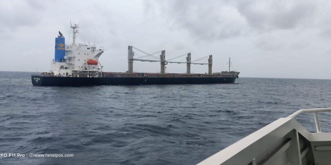 KN Sasikirana Laksana Operasi SAR Medivac Krue MV True Mariner