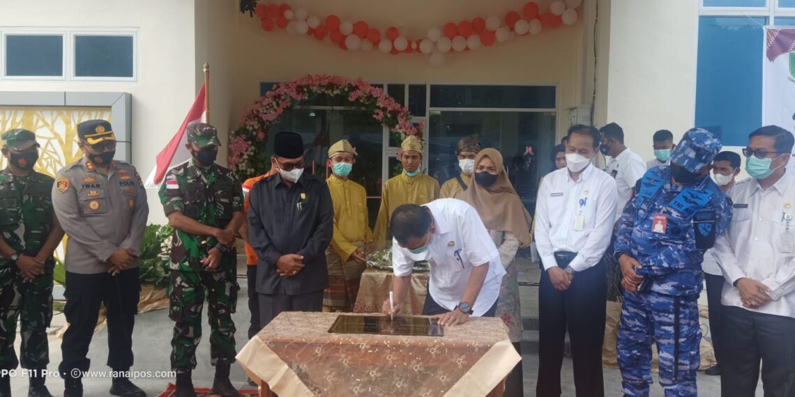 Resmikan Gedung Puskesmas Baru, Wan Siswandi Sebut Tenaga Medis Sarana Pelayanan Kesehatan Wajahnya Bupati Dan Wakil Bupati