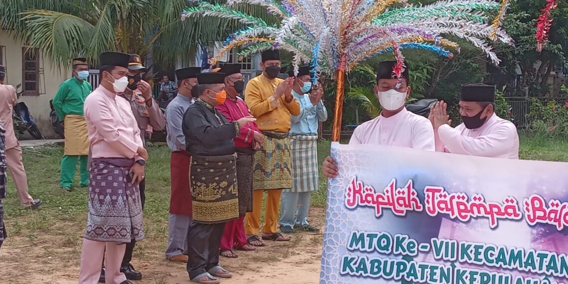 Wabup Anambas Wan Zuhendra Lepas Kegiatan Pawai Ta’aruf MTQ Ke VII