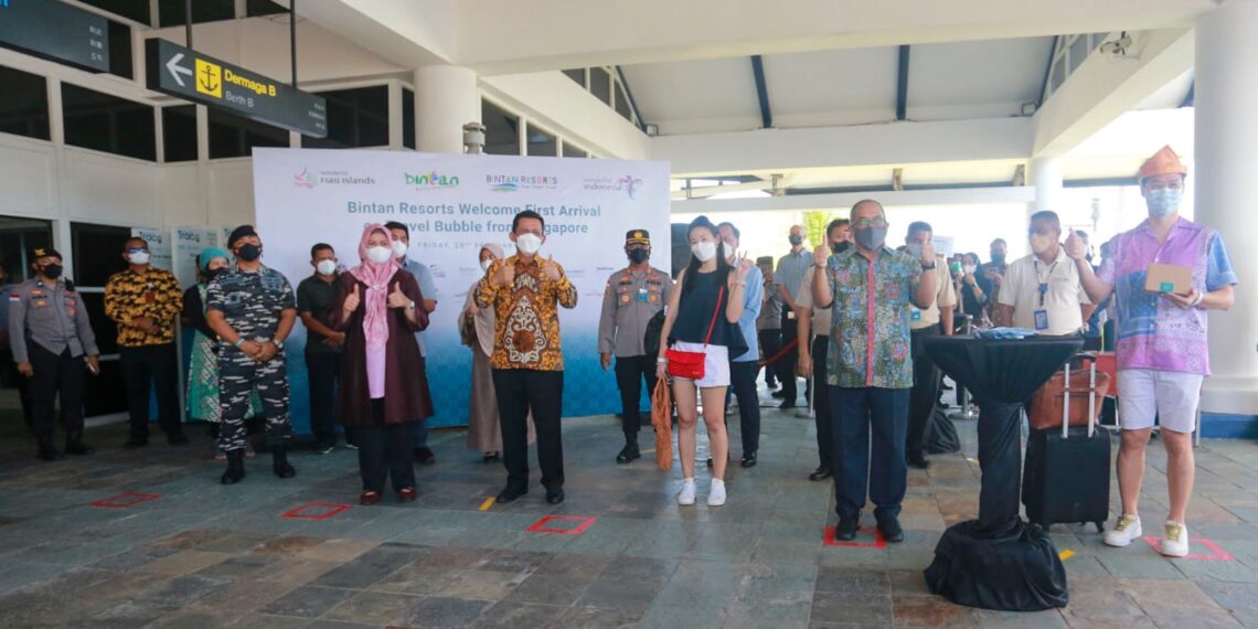 Gubernur Ansar Sambut Wisman Perdana di Bintan Dengan Skema Travel Bubble.