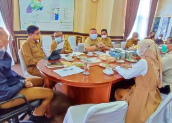 Wabup Rodhial : CSR Migas Berikan Beasiswa Kuliah Untuk Anak Ke Politeknik Energi & Mineral