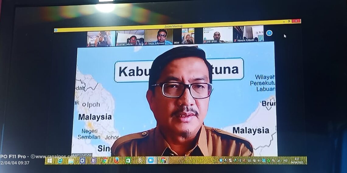 Sekda Natuna Boy Wijanarko Pimpin Rapat PKP Melalui Zoom