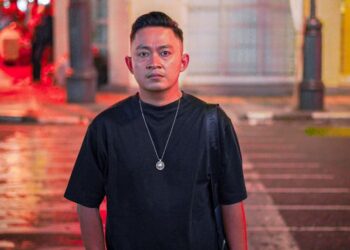 Octavian dari Penyanyi Kafe Meningkat ke Industri Musik Indonesia 