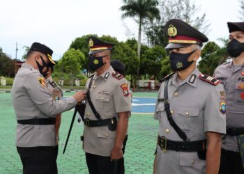 Kapolres Natuna, AKBP Iwan Ariyandhy Pimpin Sertijab Kabag, Kasat & 3 Kapolsek Jajaran.