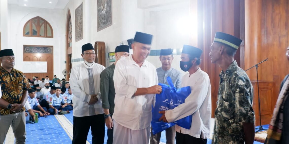Peringati Nuzulul Qur’an, Pemkab Natuna Salurkan 1330 Paket Sembako CSR ke Masyarakat