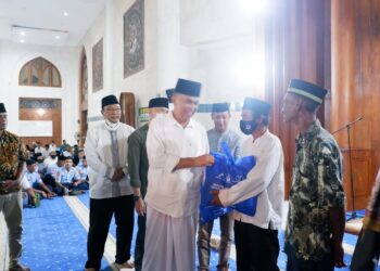 Peringati Nuzulul Qur’an, Pemkab Natuna Salurkan 1330 Paket Sembako CSR ke Masyarakat
