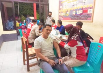 Meski Malam Ramadhan, Antusias Masyarakat Tidak Menyuruti Minta Divaksinasi