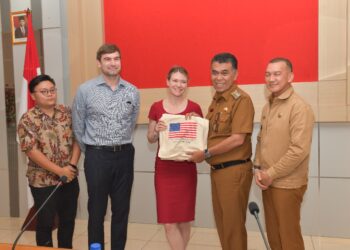 Bupati Natuna Sambut Baik Kunjungan Kedubes Amerika Serikat