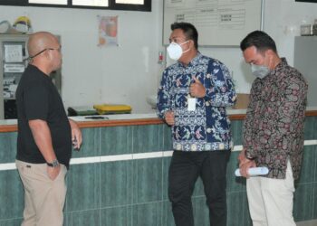 Dapat Info Alat Kesehatan Rusak, Ketua Komisi I DPRD Natuna Sidak RSUD Natuna