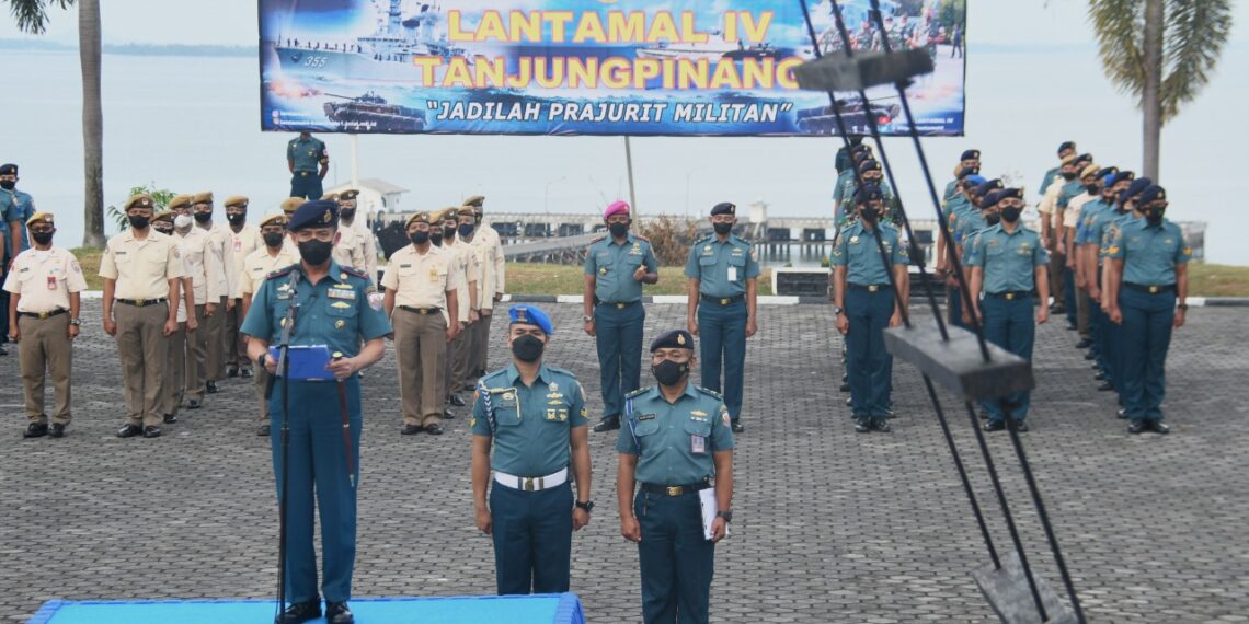 Koarmada I Laksanakan Apel Khusus, Diikuti Secara Vicon Oleh Seluruh Personel Baik Militer Maupun PNS.