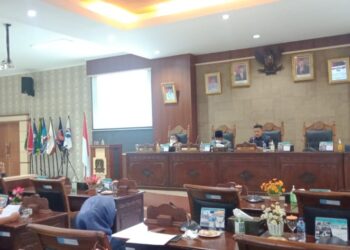Bupati Anambas Sampaikan Ranperda Pertanggungjawaban APBD 2021, Dihadiri 11 Anggota Dewan