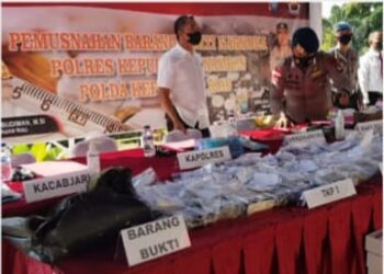Polres Anambas Musnahkan Kokain 48 Kg Tidak Bertuan