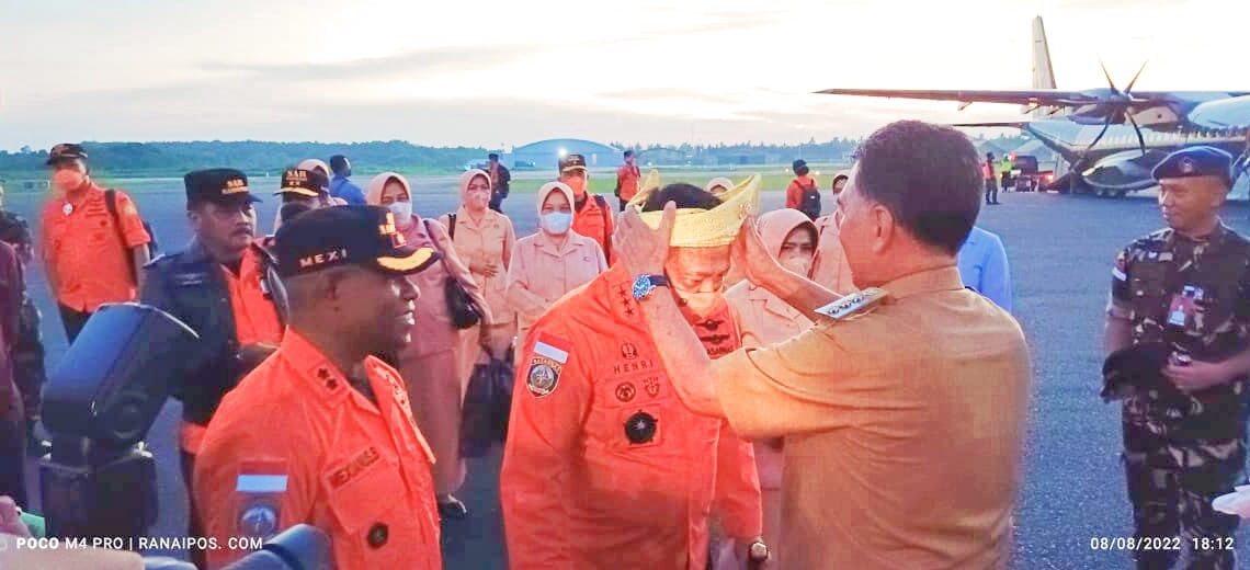 Bupati Natuna Sambut Kedatangan Kabasarnas RI Ke Natuna, Apa Gendanya…?