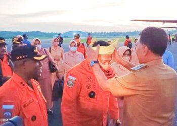 Bupati Natuna Sambut Kedatangan Kabasarnas RI Ke Natuna, Apa Gendanya…?