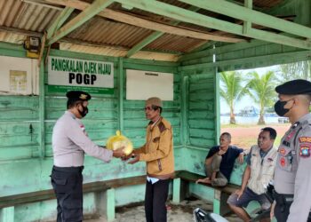 Jum’at Berkah Berbagi, Kapolres Natuna Harapapkan Pesan Kamtibmas Terus Disampaikan di Tengah Masyarakat.