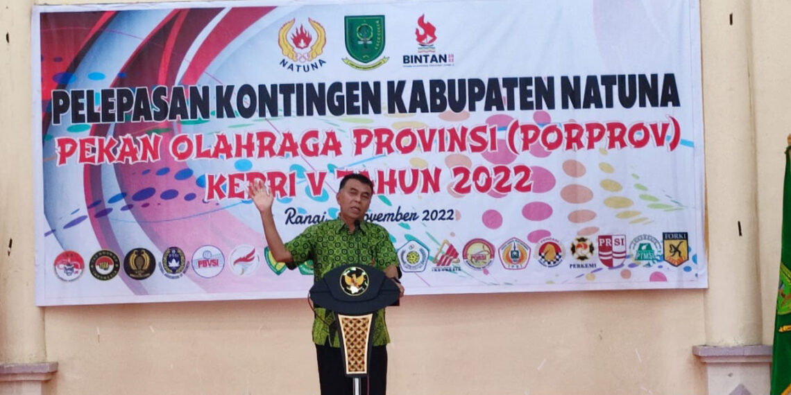 Lepas Kontingen Atlet Natuna Menuju Porprov Kepri, Bupati Wan Siswandi : Jangan Sampai Anggaran Rp. 1,5 Milyar Tampa Hasil