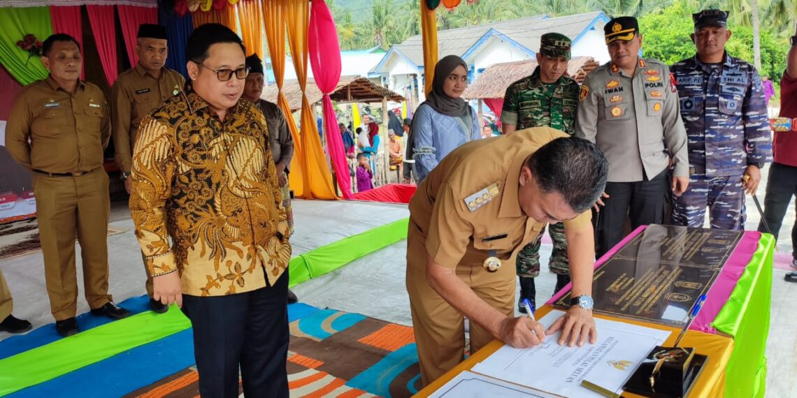 Kecamatan Seluan Diresmikan, Bupati Natuna Wan Siswandi Harap Segera Usul Pembangunan Insfrastruktur Dasar