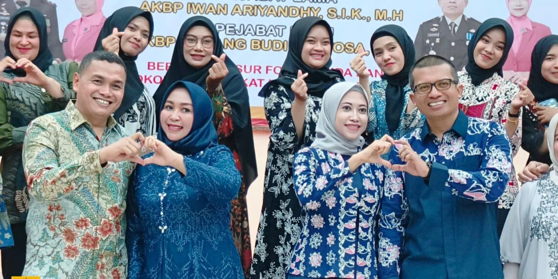 Penuh Keakraban, Warnai Malam Kenal Pamit Kapolres Natuna