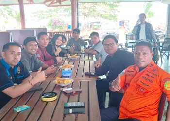 Ngopi Bareng, Kepala Basarnas Natuna Mohon Pamit Dengan Rekan Wartawan