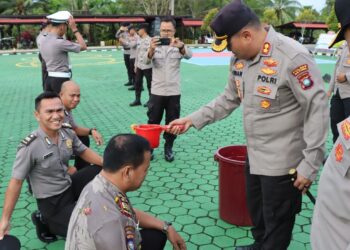 Kapolres Natuna AKBP Iwan Ariyandhy, S.I.K,.MH Pimpin Upacara Kenaikan Pangkat 34 Personil