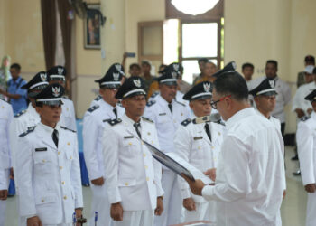 Lantik 37 Kepala Desa Terpilih, Bupati Wan Siswandi : Ingatkan Tentang Pentingnya Menjaga Jabatan