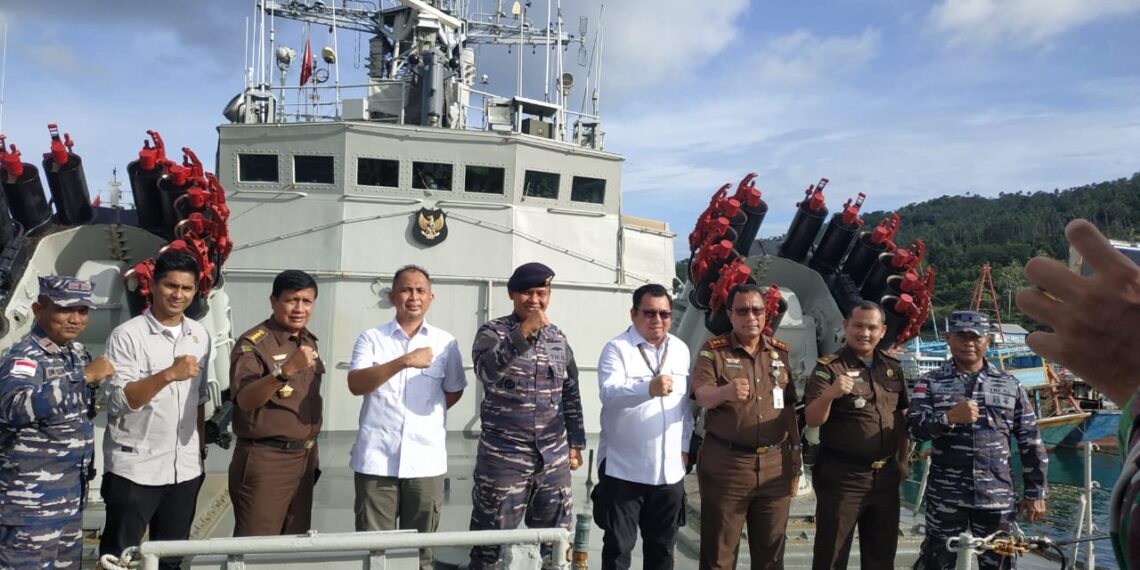 Didampingi Kajari Natuna, KSP dan Aswas Kejati Kepri Tinjau KIA Tangkapan di Sabang Mawang