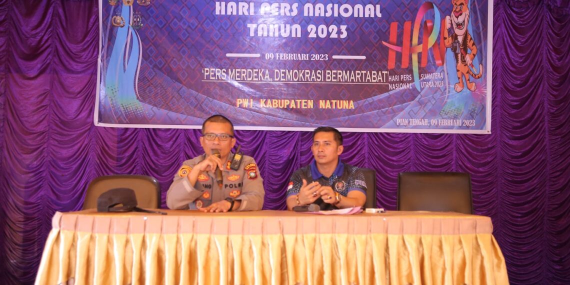 Meriahkan HPN 2023, PWI Natuna Gandeng Polres Natuna Gelar Sosialisasi Hukum dan Kamtibmas