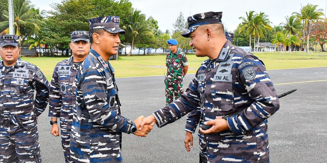 Pangkoarmada I Kunjungi Lanal Ranai