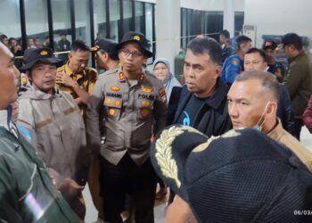 Gubernur Kepri Ansar Ahmad Bersama Kepala BNPB RI Sampai di Ranai, Natuna