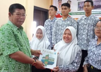 Bupati Anambas Buka Sosialisasi Pemilih Pemula, Abdul Haris : Jangan Terpengaruh Dengan Hal-hal Negatif