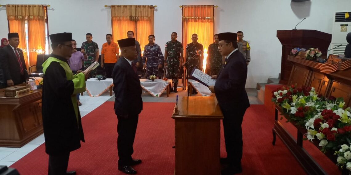 Junaidi Resmi dilantik Sebagai PAW Anggota DPRD Natuna Gantikan Ibrahim