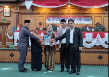 Walikota Rahma Sampaikan LKPj TA 2022
