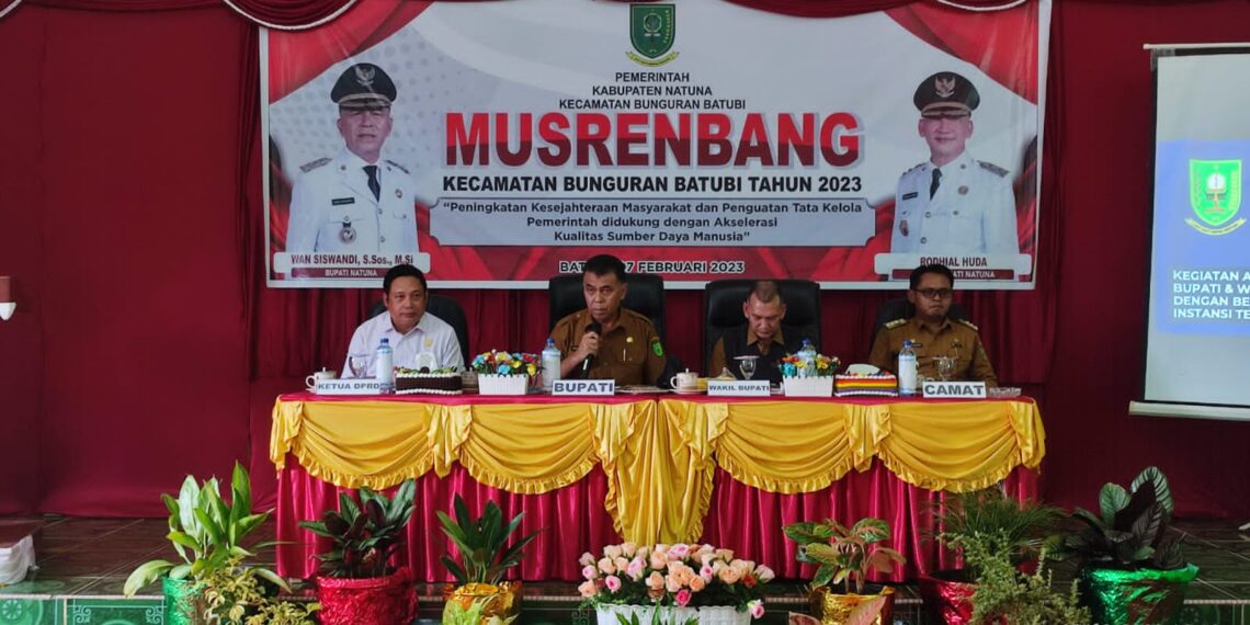 Ketua DPRD Natuna Daeng Amhar Tampung Aspirasi Masyarakat Kecamatan Batubi Saat Dampingi Bupati Buka Musrenbang