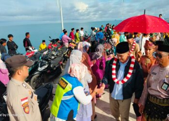 Melalui Safari Ramadhan, Bupati Natuna Dorong Pembanguan di Pulau Laut