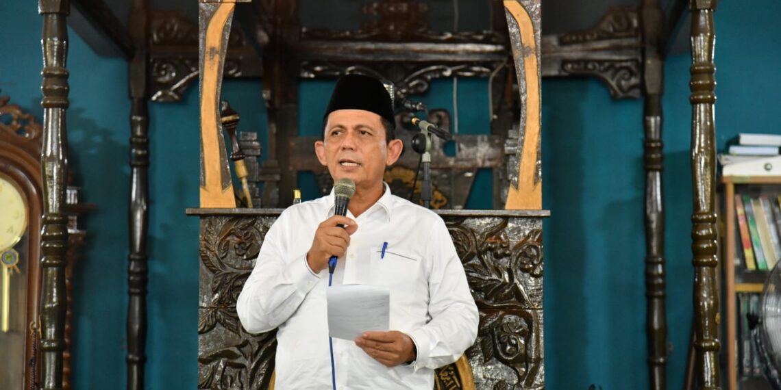 Tausiyah di Masjid Al-Jami’ Ranai Ba’da Dzuhur, Gubernur Ansar Ajak Masyarakat Menjaga Puasa