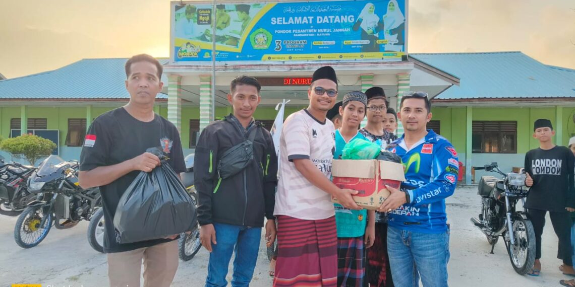 Bangun Kebersamaan, Komunitas Motor Natuna Gandeng PWI Berbagi Takjil di Pondok Pesantren Nurul Jannah
