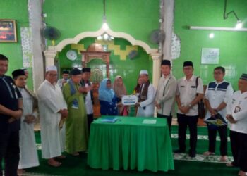 Rahma Serahkan Sertifikat Kepemilikan Aset Masjid Al Amin