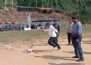 Wabub Anambas Wan Zuhendra Buka Open Turnamen Karang Taruna Cahaya Mekar
