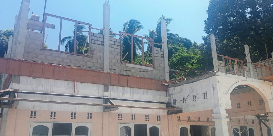 Proyek 1,6 Milyar Rehabilitasi Gedung Sri Lanang Jemaja Terus Dikerjakan