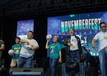 PT Bursa Efek Indonesia (BEI), PT Kliring Penjaminan Efek Indonesia (KPEI), PT Kustodian Sentral Efek Indonesia (KSEI) serta didukung oleh Otoritas Jasa Keuangan (OJK) dan bekerja sama dengan Phintraco Sekuritas saat menyelenggarakan NovemberFest