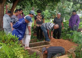 Polres Anambas Lakukan Pemakaman Terhadap Kerangka Manusia Yang Ditemukan
